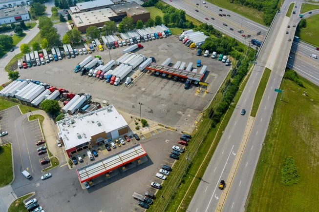 FMCSA Final Rule: Eliminating Permanent Labeling Requirements for Trailer Rear Impact Guards