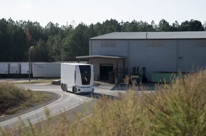Einride无驾驶室卡车在俄亥俄州上路，Ease Logistics启动试点