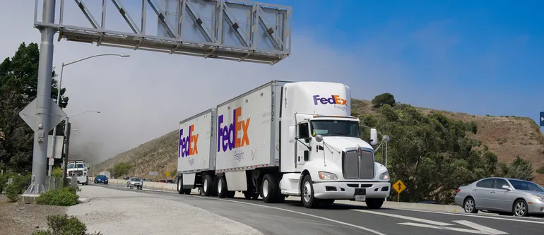 FedEx Freight：流程简化推动客户体验指标改善
