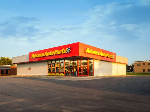 Advance Auto Parts 重新招标承运商合同，预计节省数千万美元